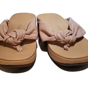 Vionic Shoes - Vionic rose pink platform knotted sandals new Vionic Shoes - Vionic rose pink platform knotted sandals new